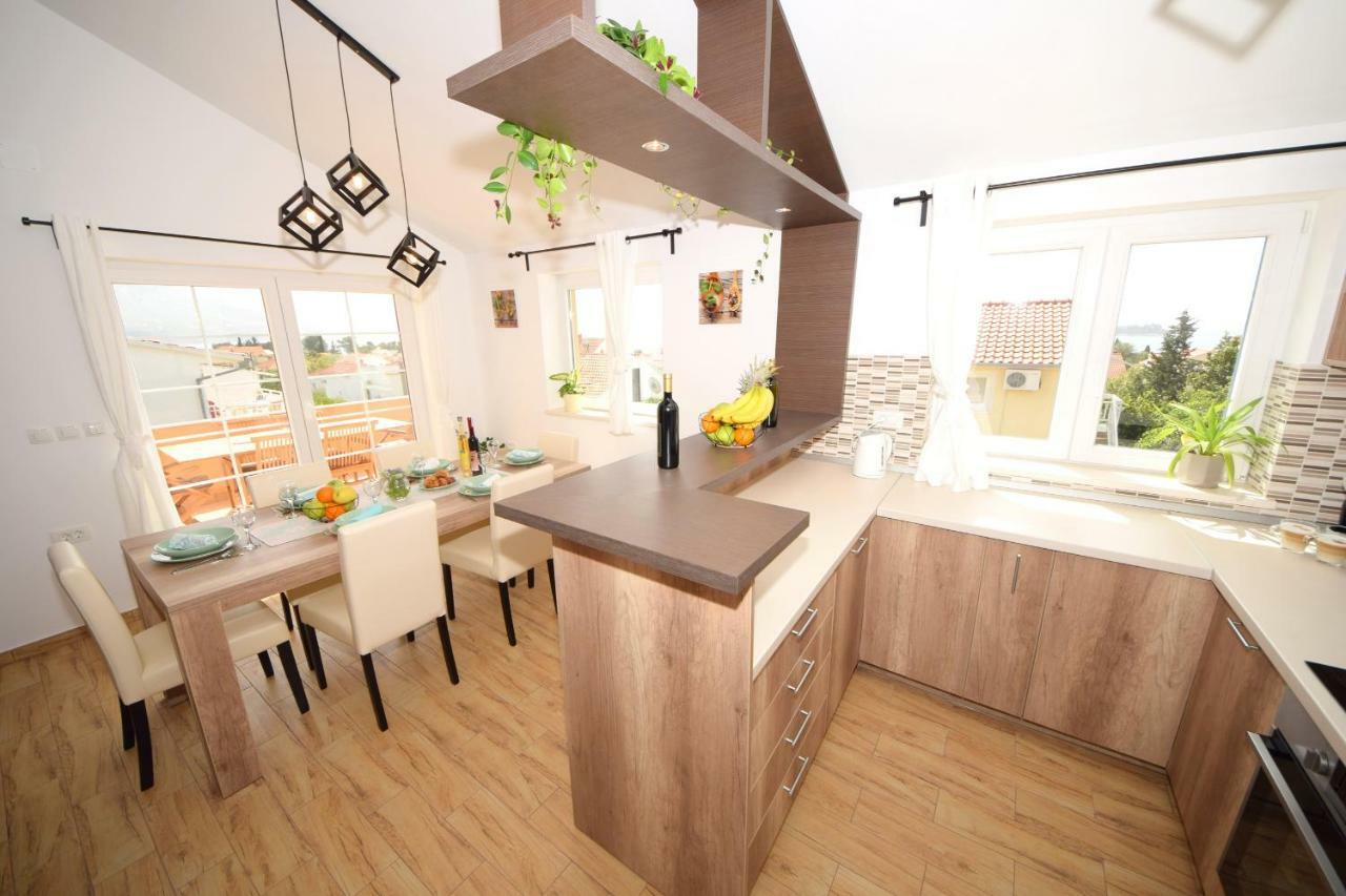 Luxury Penthouse With Jacuzzi In Orebić Eksteriør billede