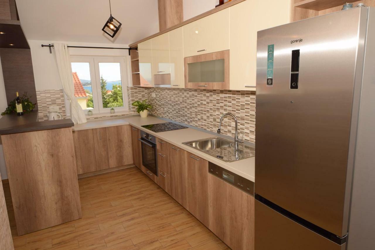 Luxury Penthouse With Jacuzzi In Orebić Eksteriør billede